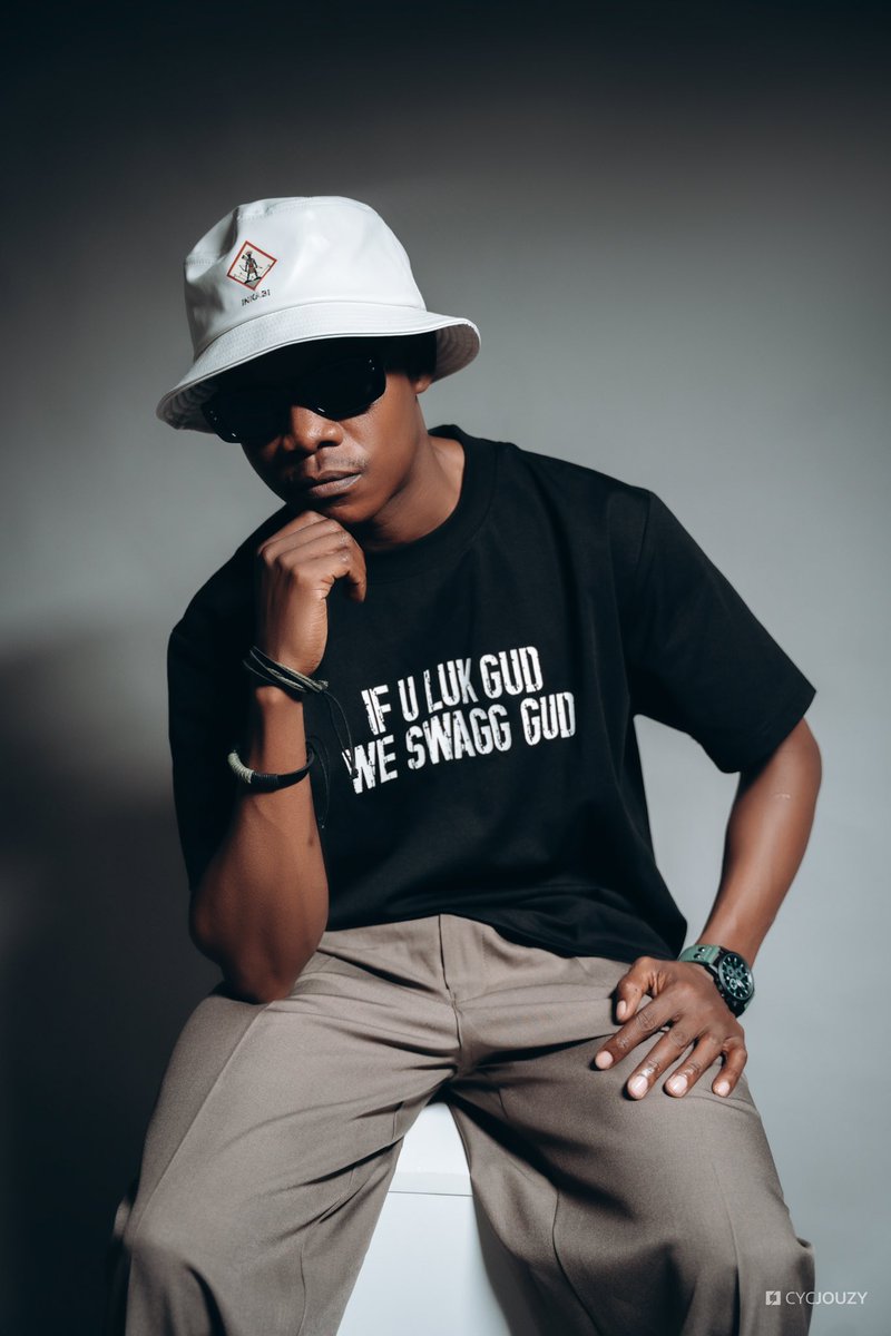 FellaOnTheBeat's tweet photo. 📸 @cycjouzy 

#Hardestworking‼️ https://t.co/f00i6iyvkX