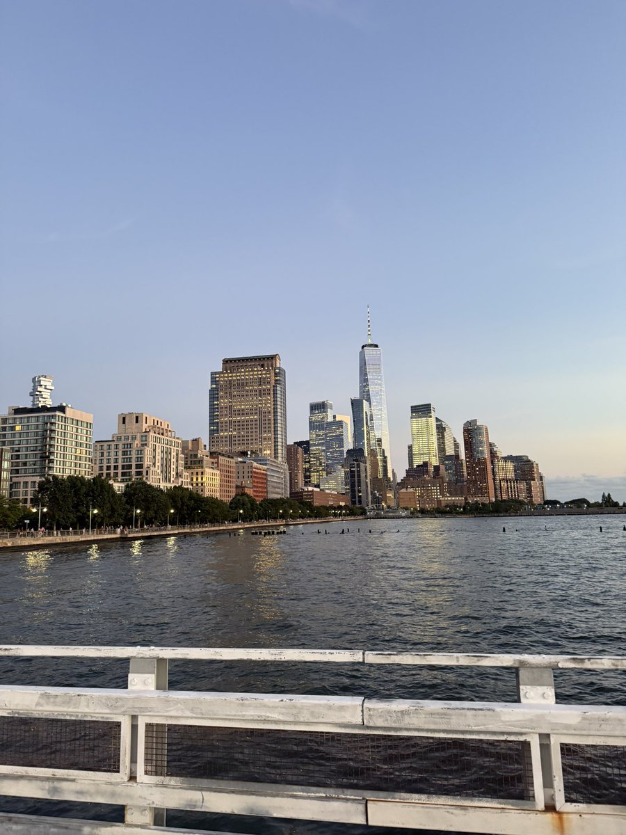 Training for a marathon right now

It’s the hardest thing I’ve ever done

Highly recommended to anyone who wants to challenge themselves: sign up for a marathon

Hours and hours alone and tired

Hours and hours to think and reflect

View from today’s run below