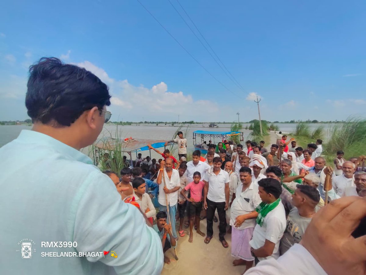 ksjbkus's tweet photo. कासगंज में राष्ट्रीय अध्यक्ष माननीय कुलदीप पाण्डेय जी ने जल भराव कटान बाढ़ग्रस्त प्रभावित क्षेत्रों का  भ्रमण कर प्रभावित किसानो से जाना प्रशासनिक सहायता और प्रबंधन की हकीकत, जलभराव कटान के बाढ प्रबंधन के नाम करोड़ गोल माल ,  @myogiadityanath @CMOfficeUP @UPGovt @DmKasganj https://t.co/cQ5bFCULNA