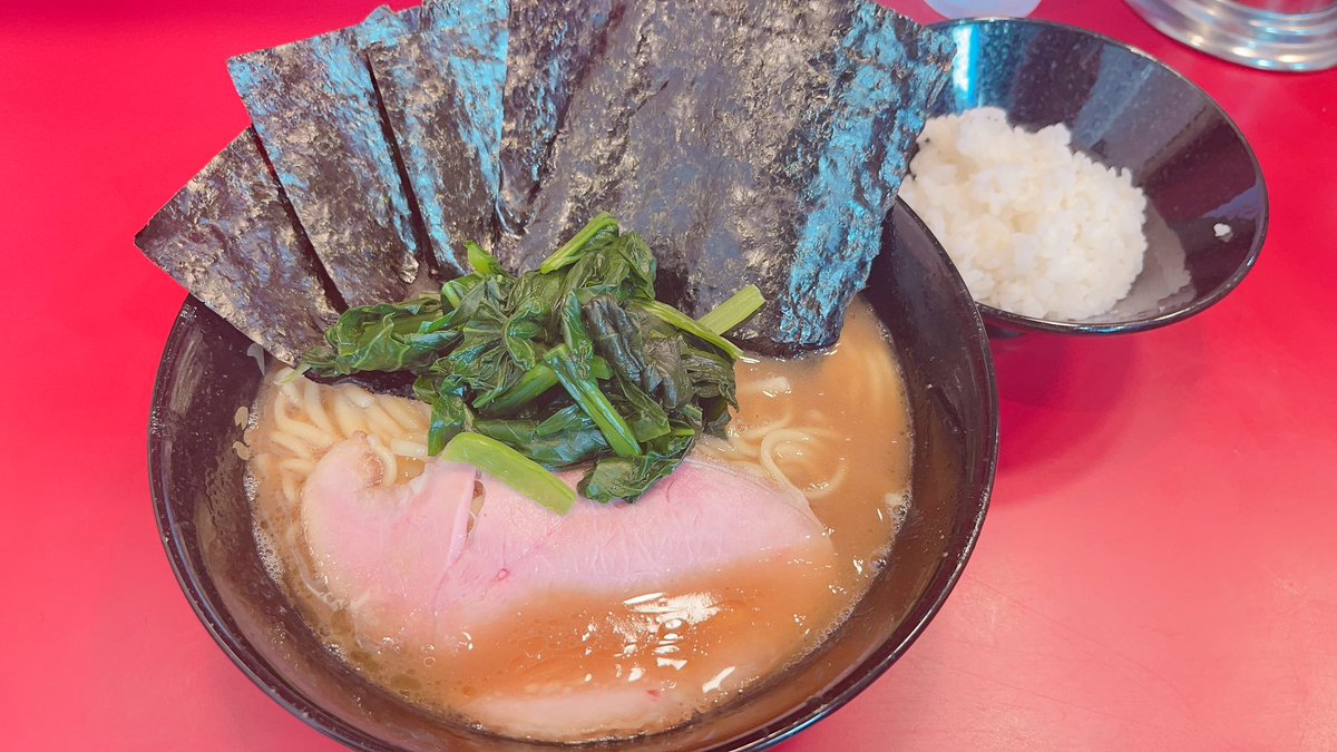産後２回目の家系ラーメン🍜
わたしの原点、谷瀬家。最高。しあわせ。