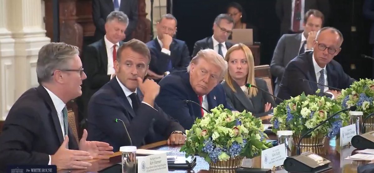 3/ We in Europe have to draw one strategic conclusion. The USA is no longer a reliable or predictable ally. The leaders saw it with full clarity. We in civil society need to understand how deep the crisis is: no state is either safe or secure from territorial breakup ...