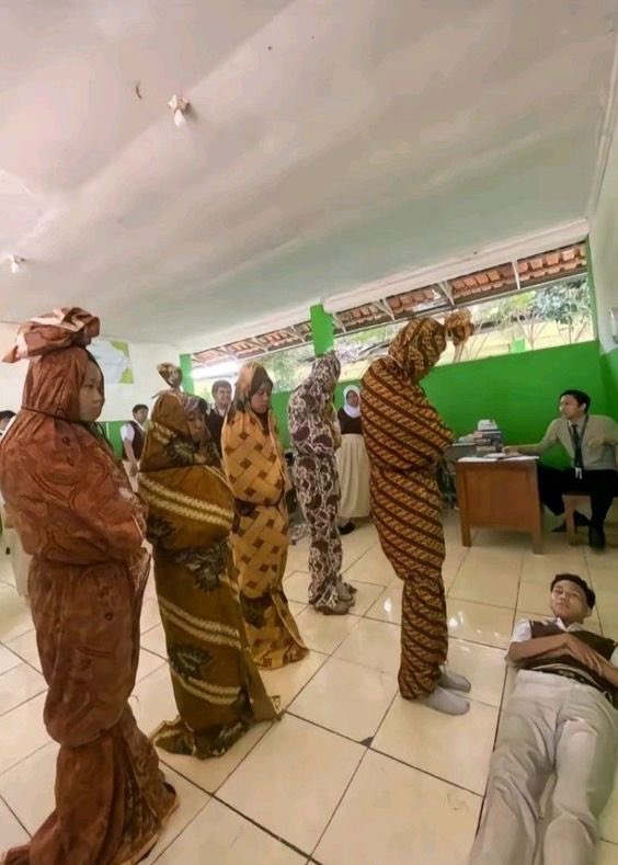 Vahouse_Thread tweet media