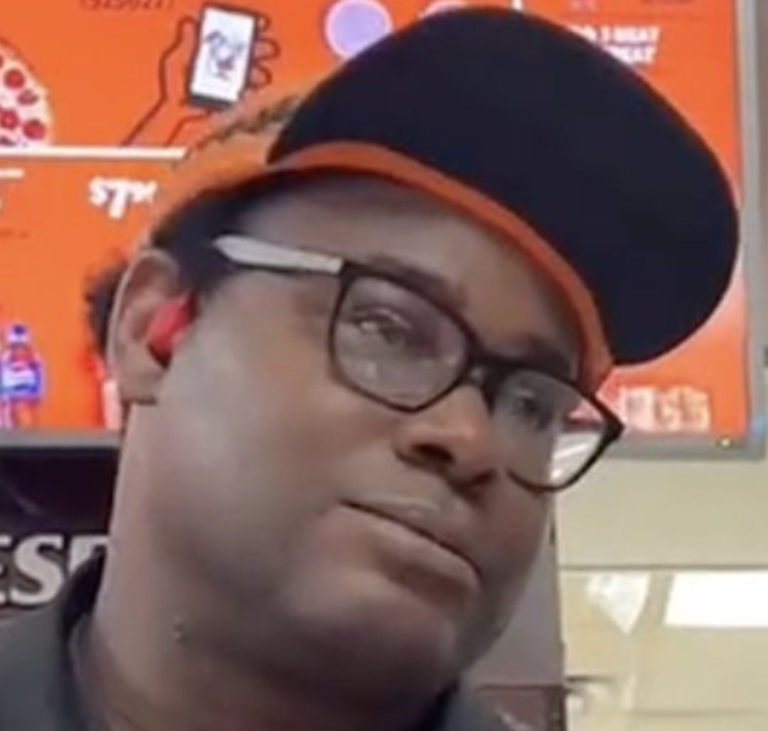 That_Micro21's tweet image. Nobody's gonna be buying this garbage icon complete amateur streamer...... 💀🪦💀