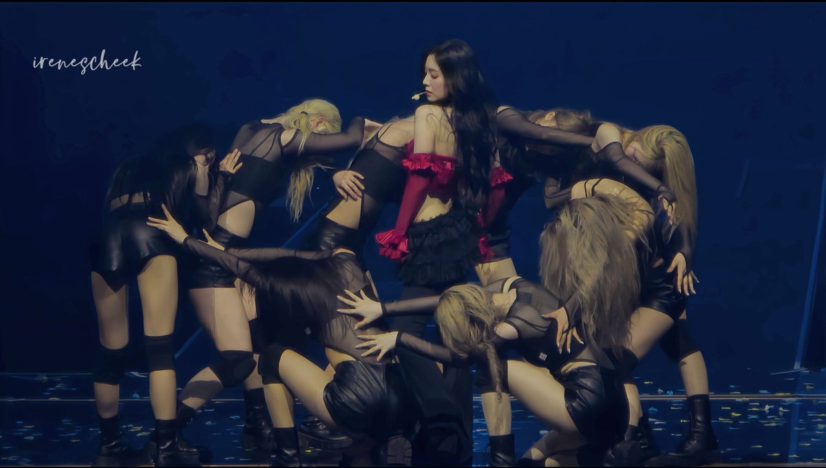 20250615

🐰
around me 

#IRENE #아이린 
#RedVelvet_IRENE_SEULGI
#RedVelvet_IRENE_SEULGI_BALANCE