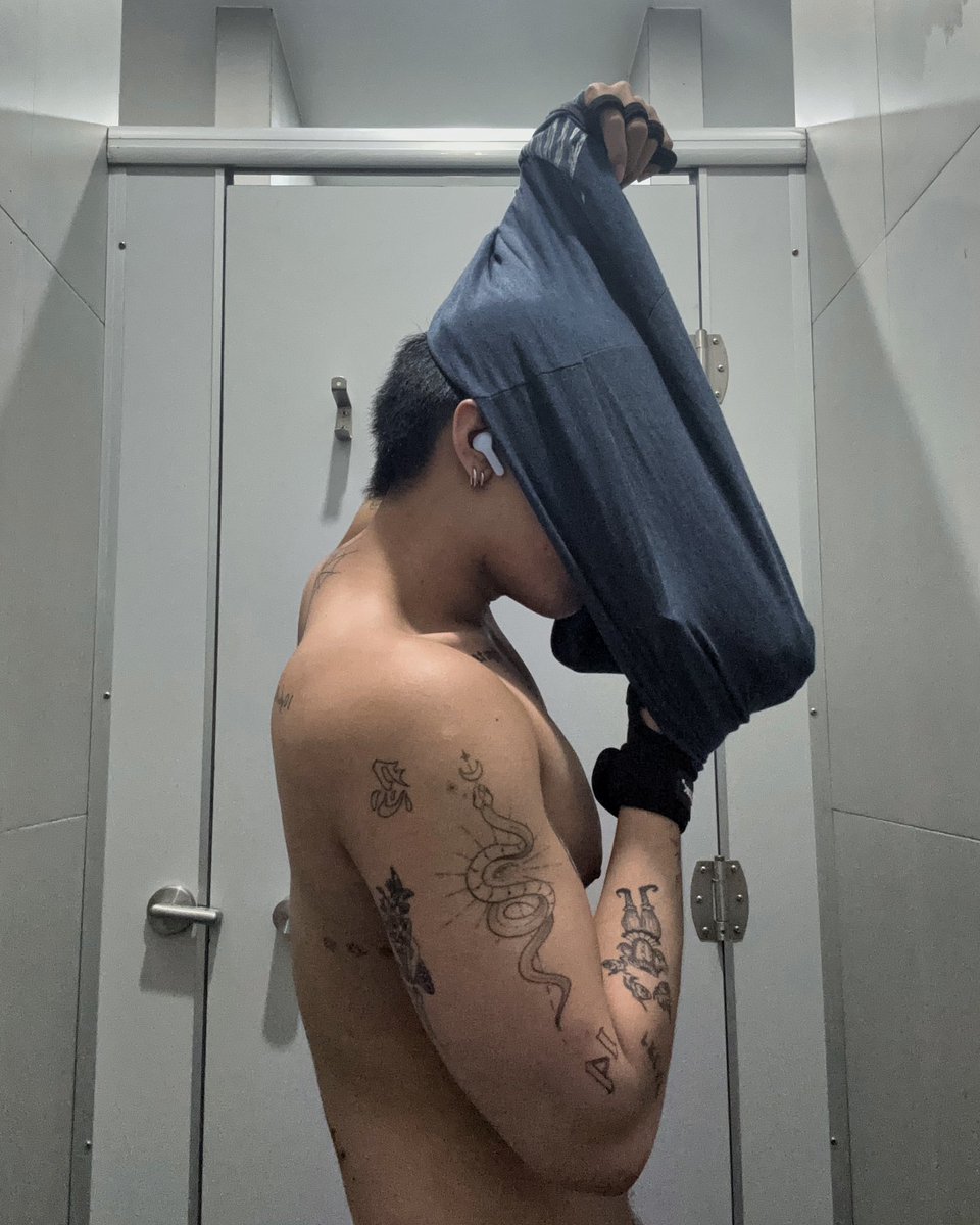 ridethatcar's tweet photo. 🚿🛀 https://t.co/wZ80RY47l5