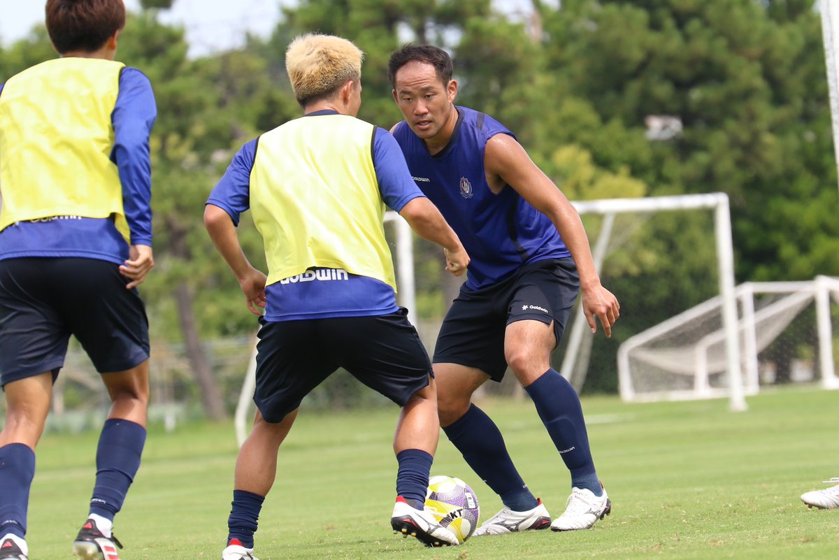 カターレ富山　練習着 お詫び】カターレ富山公式オンラインストアでの 冬用