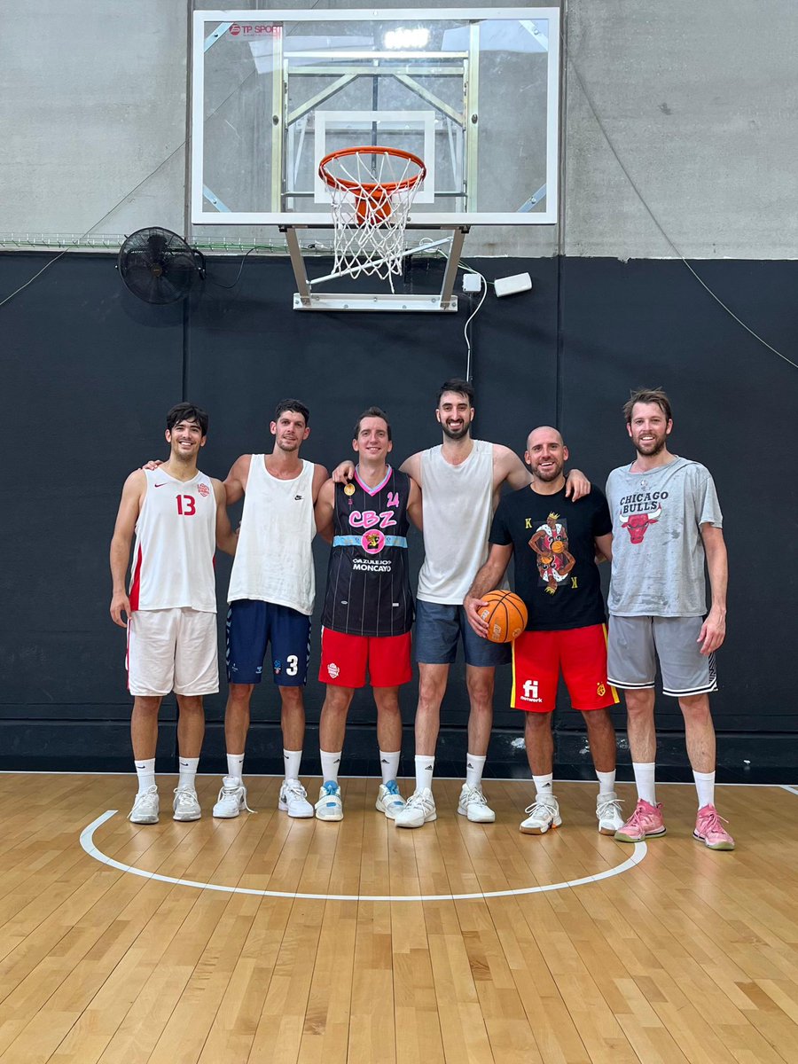 🗞️ Un verano deportivo de altura para nuestros jugadores del #SegundaFEB cbzaragoza.com/actualidad/not… <a href="/CompeticionFEB/">CompeticionesFEB</a>