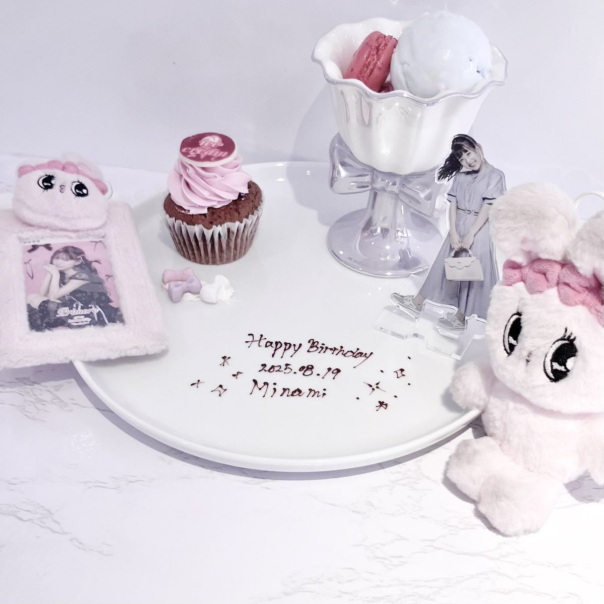 8e6533_luv's tweet photo. だいすきなみなみちゃん19歳のお誕生日おめでとう🎂💕19歳になったみなみちゃんに沢山愛伝えるね( ;꒳; )💘 #マイナビTGC #MINAMITGC @_mimi_minami_ @TGCnews https://t.co/pztuAROyhm