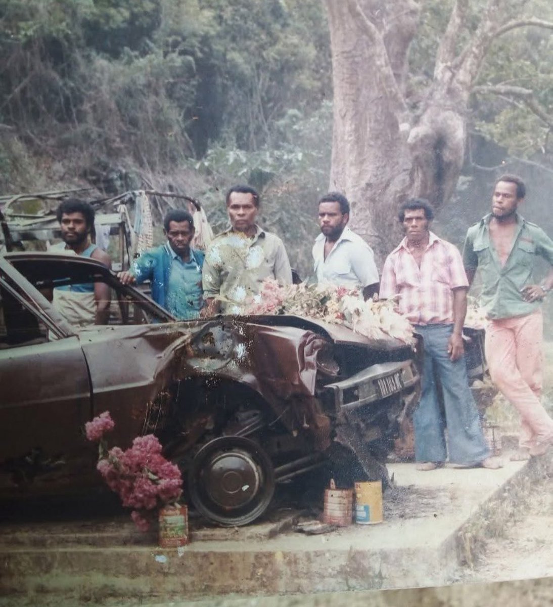 Les derniers survivants de l’embuscade de Waan Yaat à Hyehen qui s’est soldé par la mort de 10 hommes de la tribu de Tiendanite dont celle de 2 frères de l’illustre Jean-Marie Tjibaou.