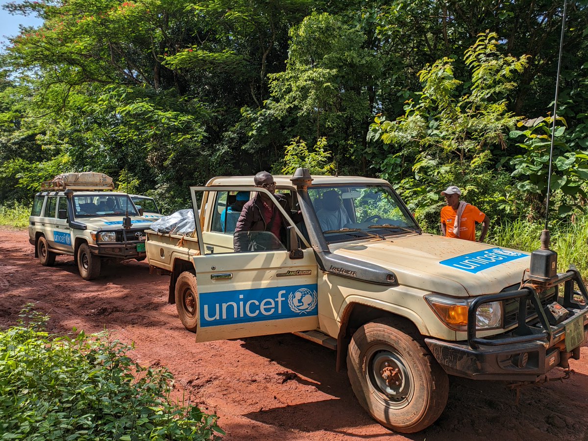 World Humanitarian Day pays homage to workers who face dangers when reaching out to people in need.

The year 2024 was the deadliest ever for humanitarian workers, with 377 violent deaths in 20 countries

Read more 👇
unicef.org/car/en/stories…

#JMAH2025
#NotATarget
#ActForHumanity