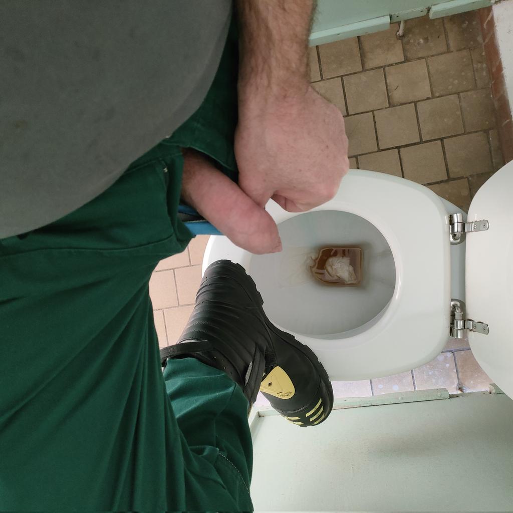 wasyl (@dunlopworke) on Twitter photo 