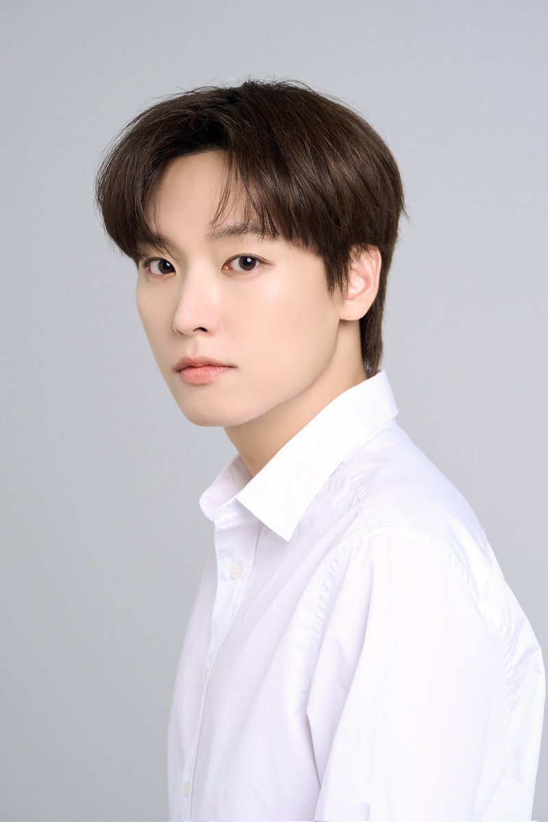 InSeong_Terryy's tweet photo. รูปโปรไฟล์งานแต่งงานก็บอกมาเถอะ 🤭
#อินแจ #InJae https://t.co/VNkgou5nFj