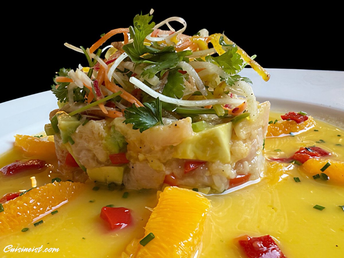 TheCuisineist's tweet image. Beautiful Ceviche here Highly suggested and checking out yet another Chef @robemad restaurants @molemexicankitchen .. !! Cuisineist.com #cuisineisttravelspodcast #cuisineisttravelsyoutube @cuisineist @chiccompassmag @natjaorg @matadornetwork #chiccompassmagazine #natja