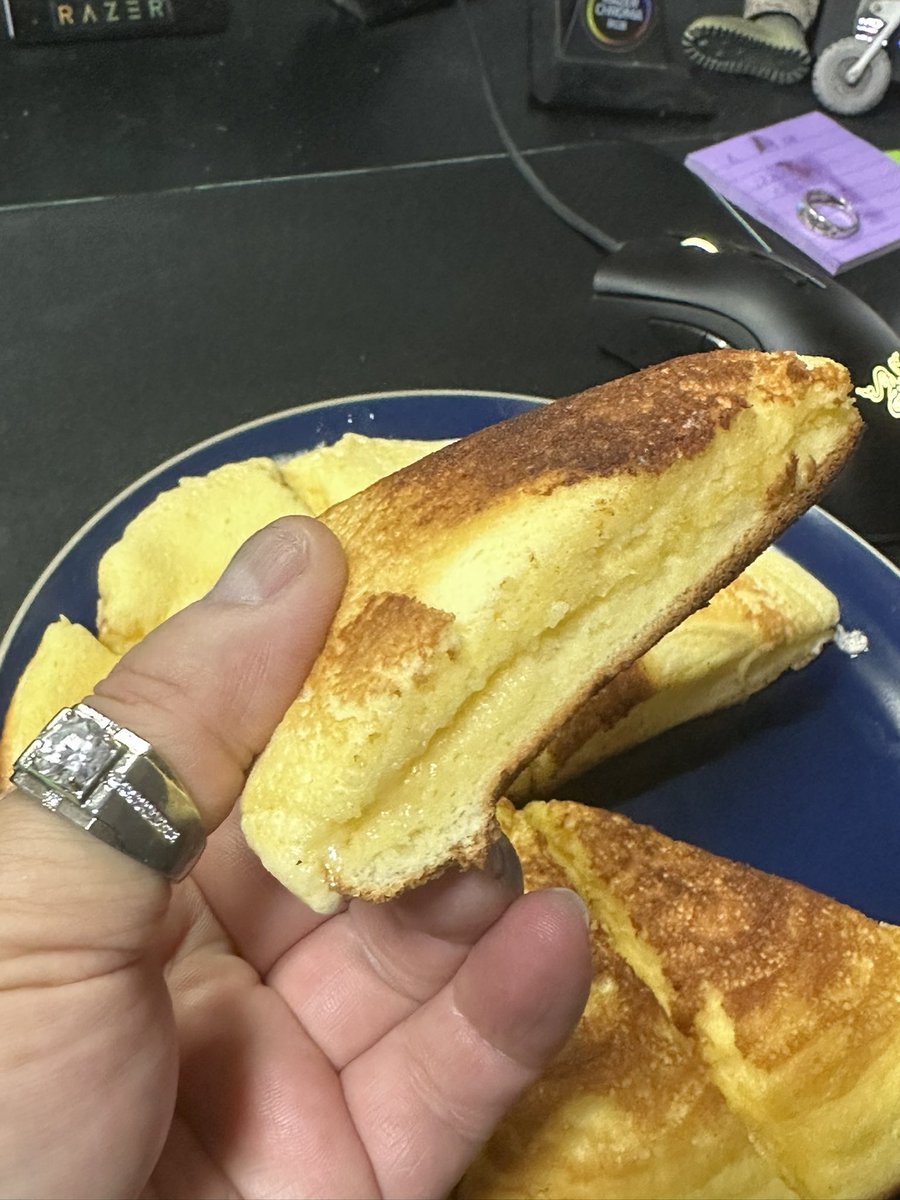 卵ケーキ　焼いて作ってみた