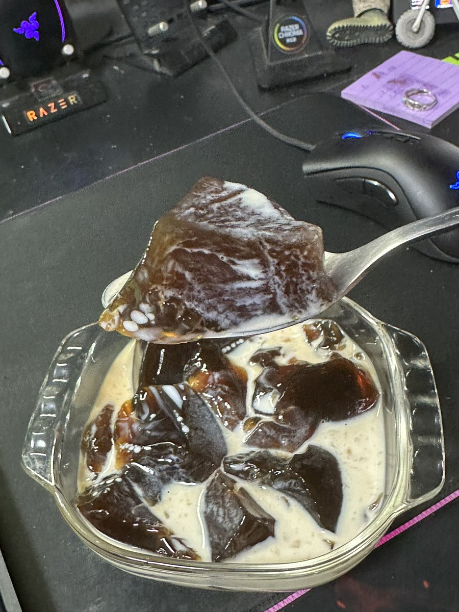 コーヒーゼリーを作ってみた
プルンプルン