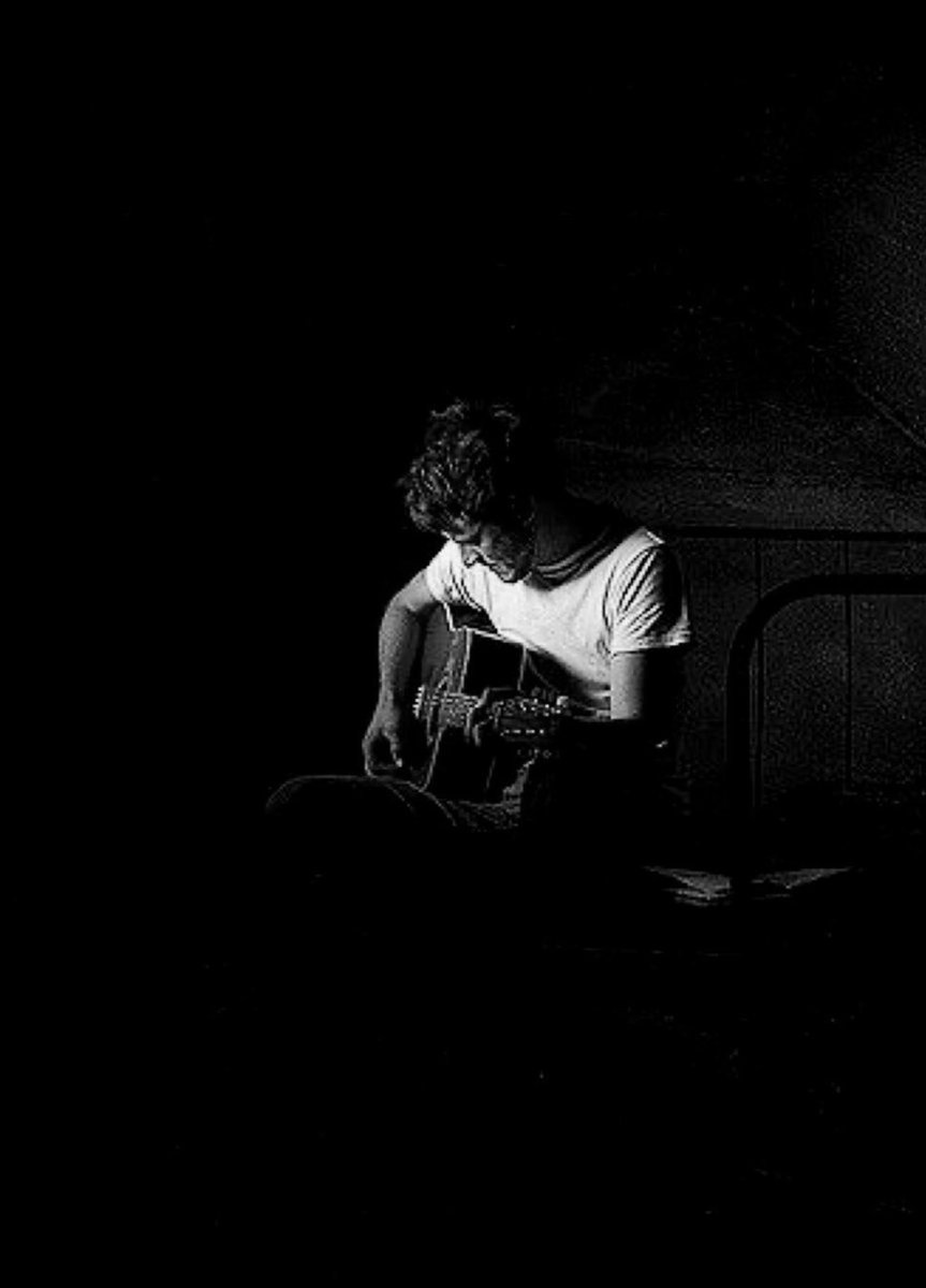 سقراطون tweet media