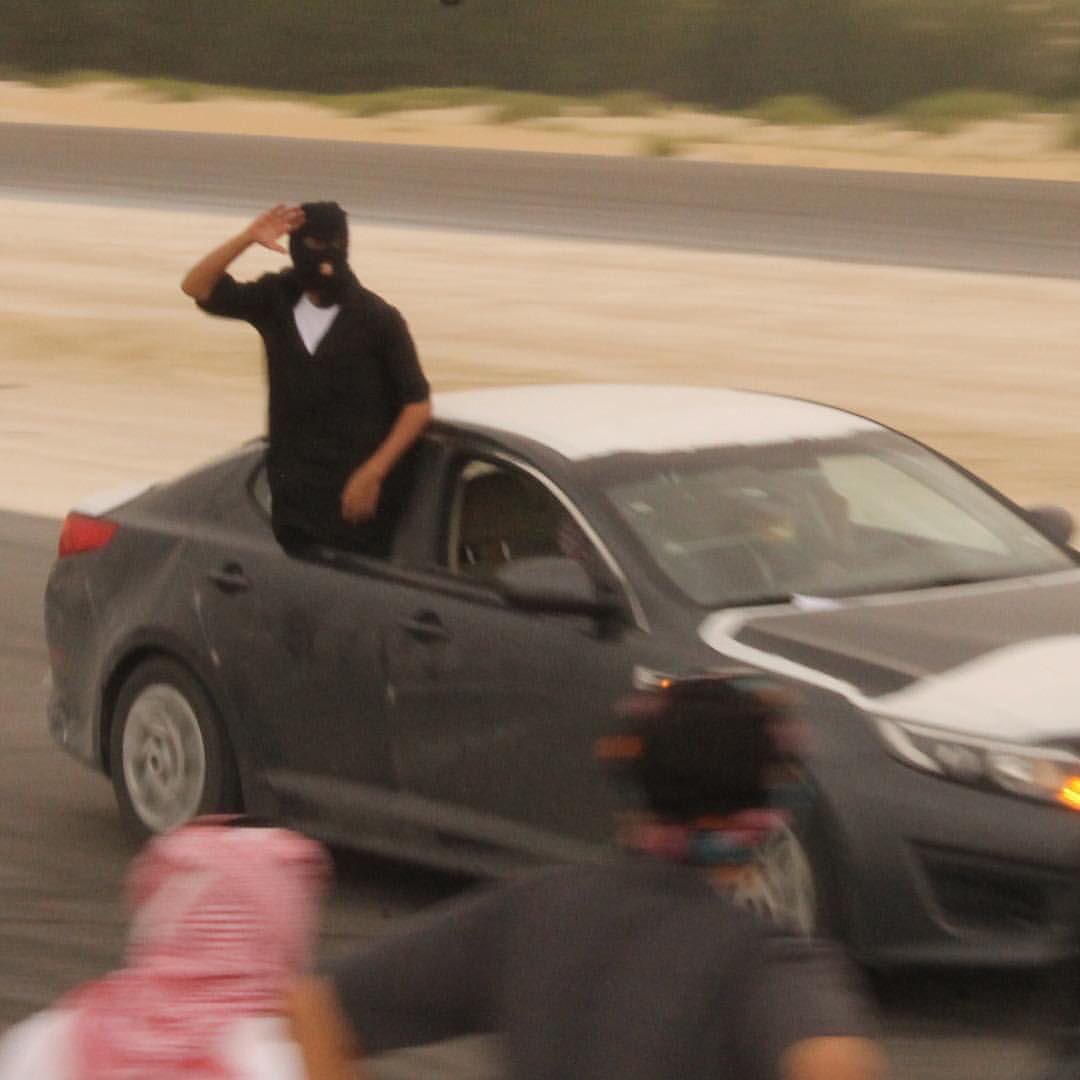 عشت يا راسي بخير ولا عليك زود
يا عسى تفداك روسٍ خاب الظن فيها.