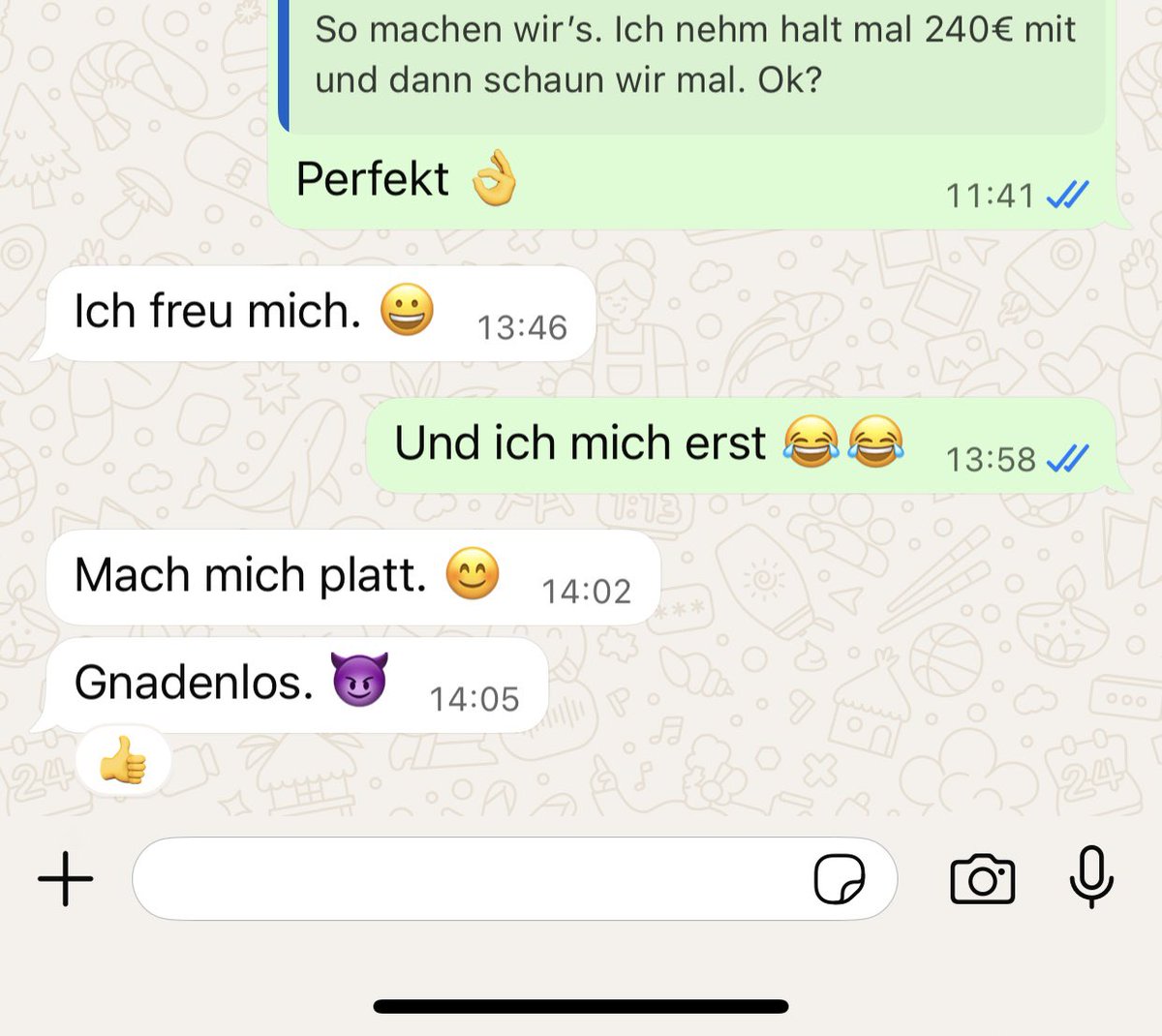 DeborahSmith_08's tweet photo. Ich werde dich heute wieder unter meinen Absätzen zerquetschen, bis du nur noch atmest, um meinen Druck zu spüren. Kein Erbarmen, keine Pause – nur mein Vergnügen daran, dich gnadenlos plattzumachen.
#trampling #UnderMyHeels #HumanDoormat #StompedOut https://t.co/dmuBE7vy0i