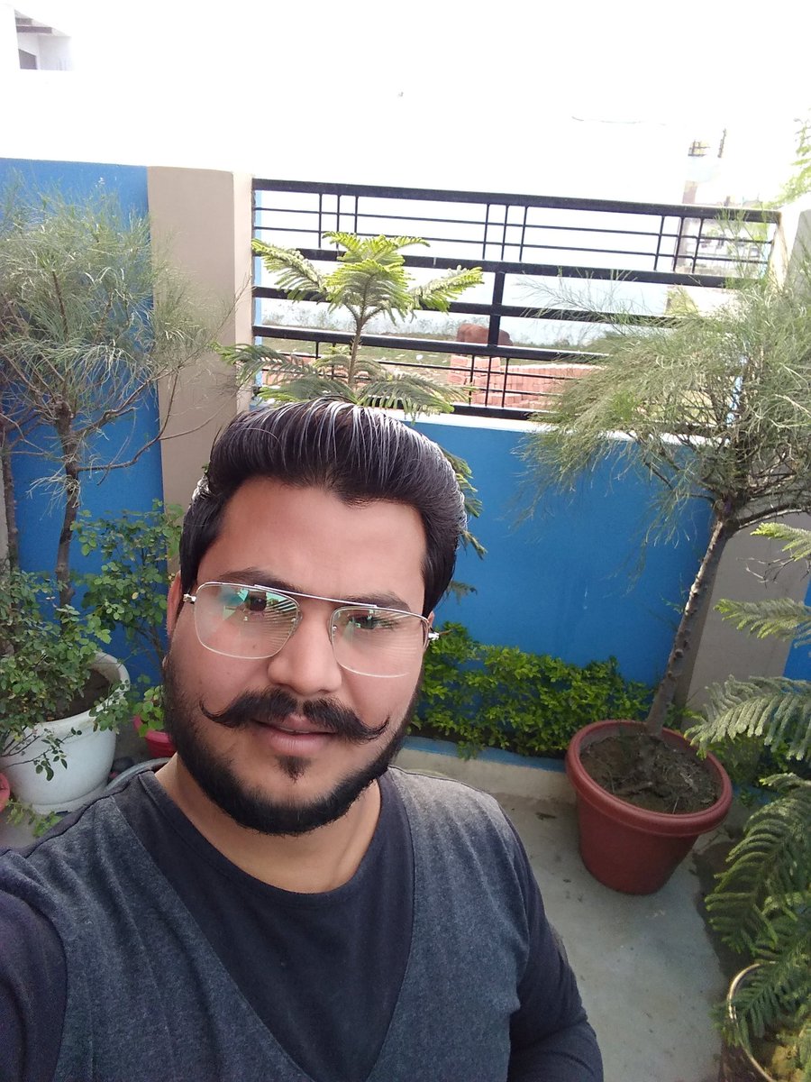 सिद्धार्थ मौर्य (@siddarthmaurya) on Twitter photo बहुजन समाज पार्टी का रौबदार सिपाही हु  <a href="/AnilYadavmedia1/">ANIL</a> सिस्टम के साथ तेरी गांव भी फाड़ देंगे बहुजन समाज पार्टी का रौबदार सिपाही हु  <a href="/AnilYadavmedia1/">ANIL</a> सिस्टम के साथ तेरी गांव भी फाड़ देंगे