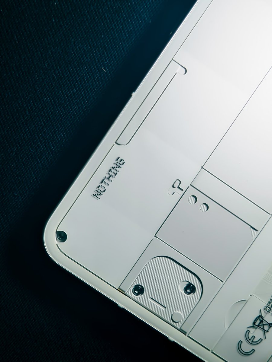 Build 💪🏻 

The build quality is solid and the phone feels premium in hand. The rear glass is Gorilla Glass Victus, while the front uses Gorilla Glass 7i, which is found on mid-range devices. The phone has IP68 rating.