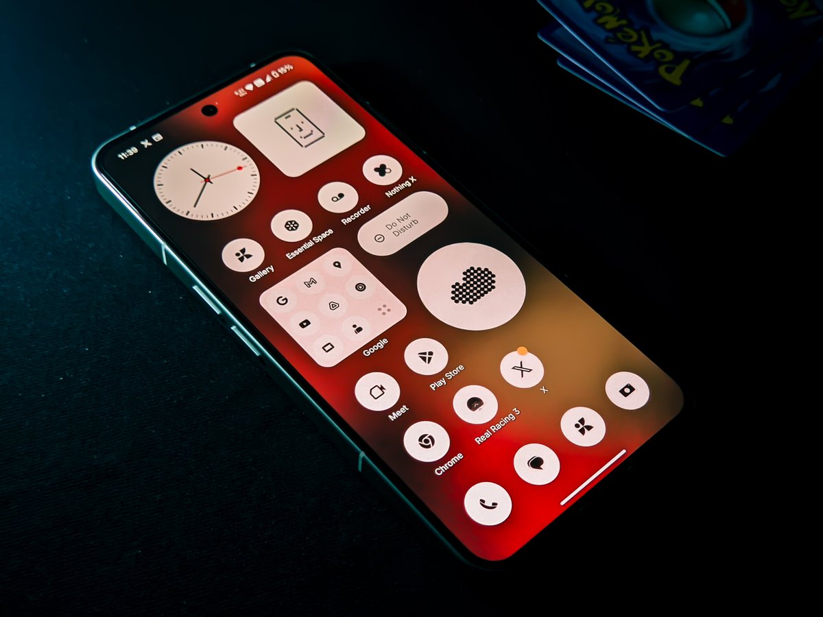 Display 

The display is a 6.67-inch AMOLED panel that reaches up to 4,500 nits of peak brightness for HDR content. It looks sharp and vibrant outdoors and is tuned well for colour accuracy. However, it’s an LTPS panel, not LTPO.