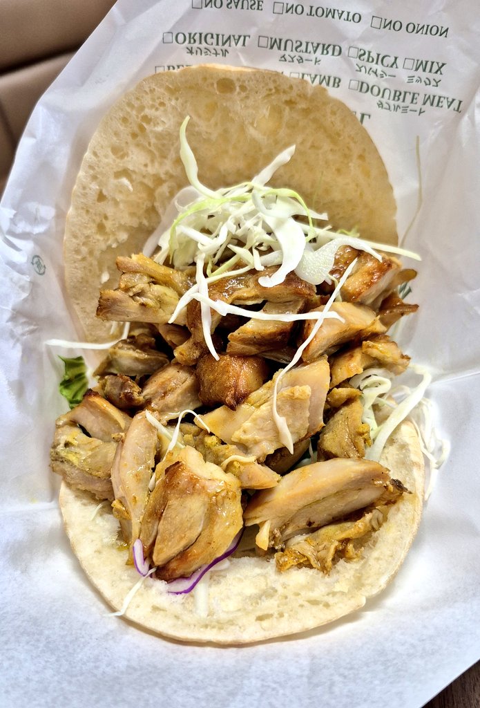 仕事復帰したり海行ったり元気に活動してると
あれ？もしかして治った？
って錯覚してしまう
まだまだ、完全寛解まであと3年半
ゆだんするもなにもないけど
どうかこのまま寛解しますように

最近のハマりのケバブのせときます🥙