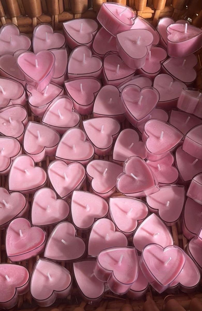 pink heart-shaped candles
