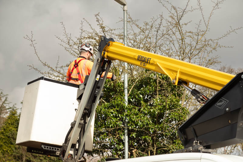 Did you know, we not only have a report it tool for issues with crossings, roads and drainage but we also have a report it tool for street lighting across @Cheshireeast? Visit: 

cheshireeast.gov.uk/highways_and_r…