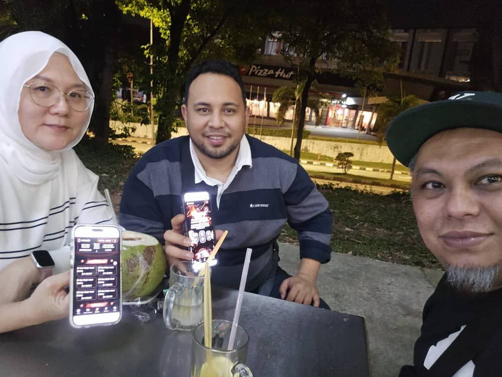 OracleFND's tweet image. 🌍 From Malaysia to Seoul, from Africa to China — Oracle communities are rising everywhere. The strongest consensus comes not from a system, but from the voices of the people.
#ONFCommunity #Oracle