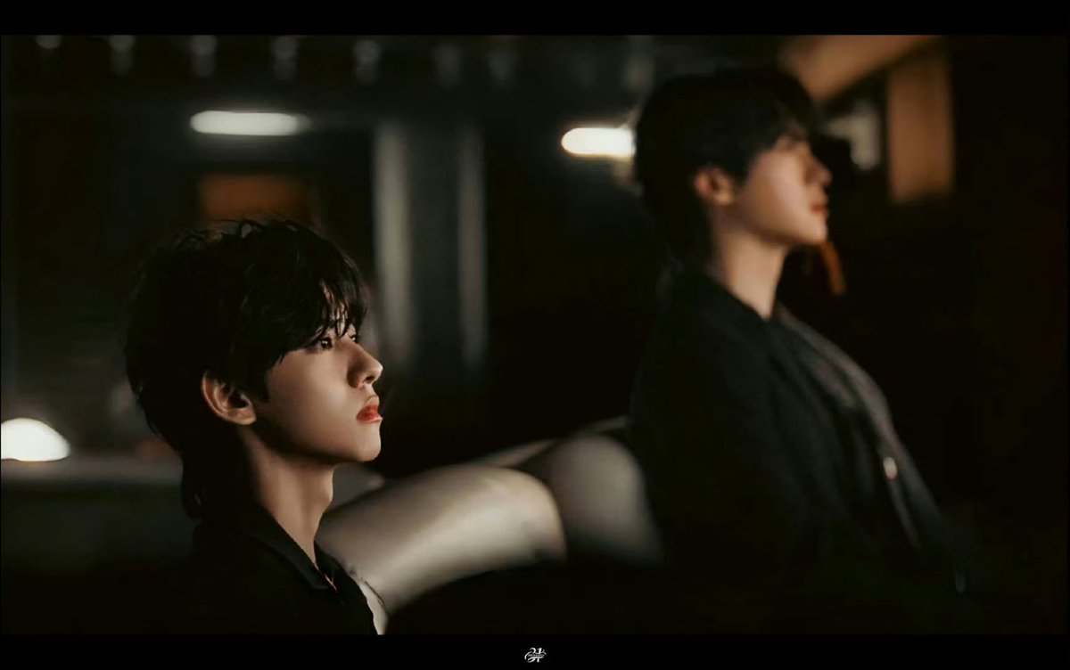 xiaoxindaily's tweet photo. I just read this ZhanCheng au and wanted to share it with you guys, just for fun purposes (translation not 💯 accurate) 🫶 thank you for creating this author ✌️

"They told me not to seat them together, but they didn't say not to seat them in the same row" https://t.co/HHYfGpJK3h
