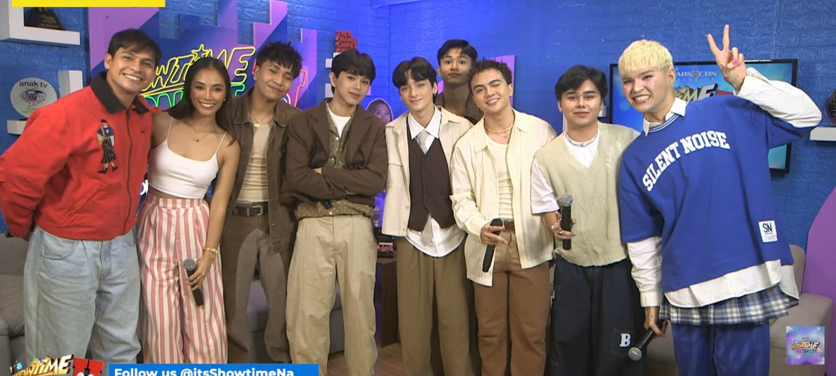 teamderickofc's tweet photo. GAT SA SHOWTIME

#GATsaItsShowTime
#GATDerick https://t.co/StrKAtaR8M