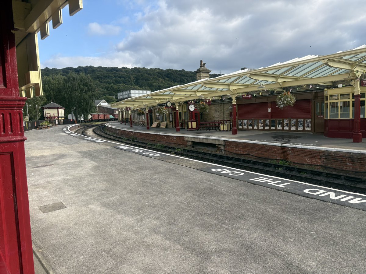 James (Jim) Naismith (@jhnaismith) on Twitter photo Went on the <a href="/WorthValley/">Keighley & Worth Valley Railway</a> steam train to Brontë country. Boarded at Keighley, marvelled at the magnificent steam engine & reflected that the uk was still building them as others were electrifying Went on the <a href="/WorthValley/">Keighley & Worth Valley Railway</a> steam train to Brontë country. Boarded at Keighley, marvelled at the magnificent steam engine & reflected that the uk was still building them as others were electrifying