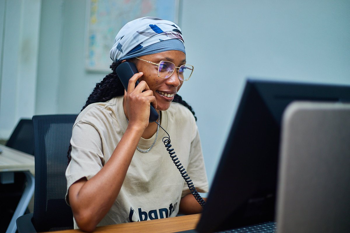bantu_soko's tweet photo. Mpendwa Mteja,
📞 Tupo tayari kukusaidia kwenye safari zako , tiketi  na ununuzi mtandaoni.

👉 Jiunge na https://t.co/4A7FOB8uSR
✅ Ride salama &amp; nafuu
✅ Tiketi kwa urahisi
✅ Soko mtandaoni popote ulipo

📲 WhatsApp: +255 755 135 201

@bantu_soko 
 NUNUA → UZA → FIKISHA https://t.co/mo0OvaZNuy