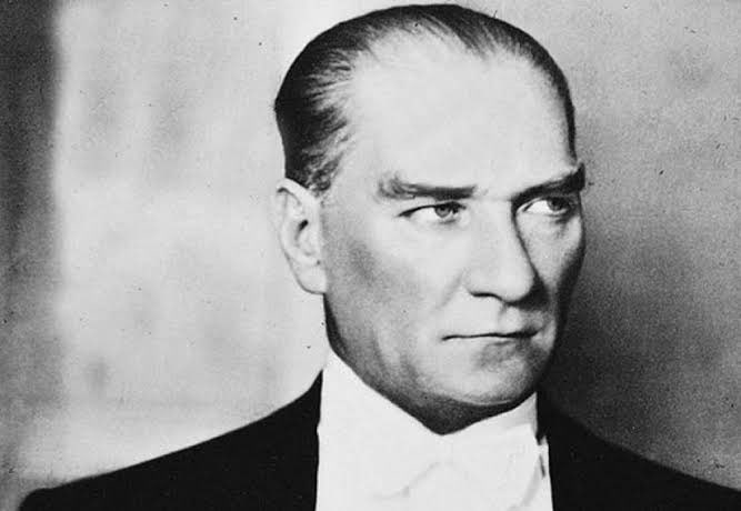 Herkes unutulacak…
O Hariç #Atatürk