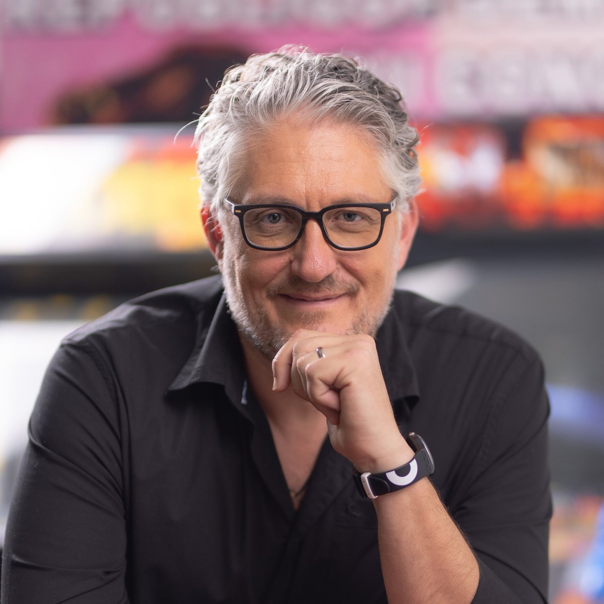 Hoje partilho convosco uma decisão difícil: suspendo a minha candidatura à Presidência da República de 2026.

Tomo esta decisão com serenidade e convicção porque acredito que o momento que vivemos é de grande transformação. Há hoje outros candidatos independentes, a lutar por um