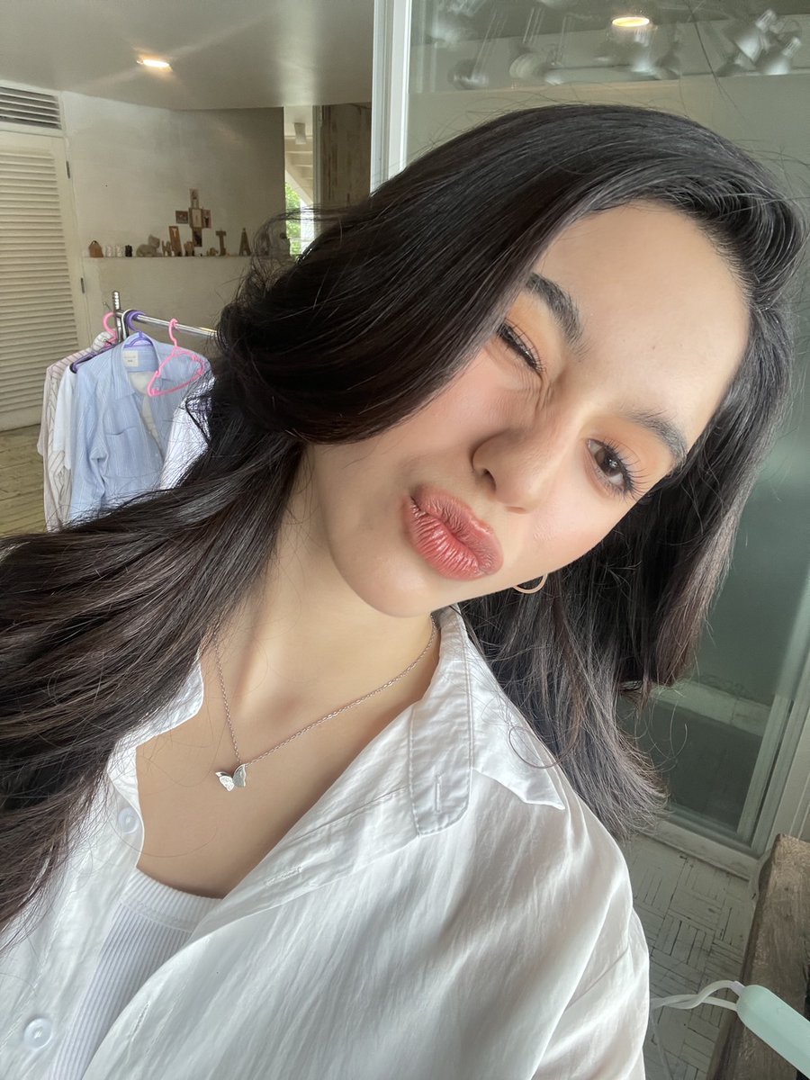 PundaoSpace's tweet image. บ่าย 2 รอดู3สาวใน #CATINTERVIEW กันนะคะ 

📌Website : thisiscat
📌App : Cat Radio
🔗thisiscat.com
⏲️ 2PM.

#nknaerun #pundao #shellybenda
#RollerCoasterTheSeries
#รักขบวนนี้หัวใจเกือบวาย 

join us in openchant: pundaospace
for the exclusive pictures from pundao :)