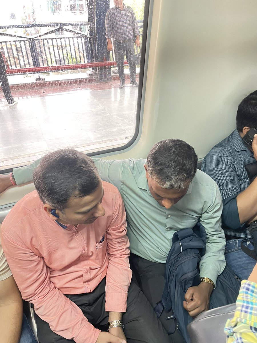 Me and my bro in 20 years🫂: