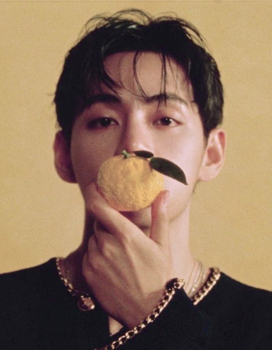 taehyung pretty hands (@kthprettyhands) on Twitter photo 