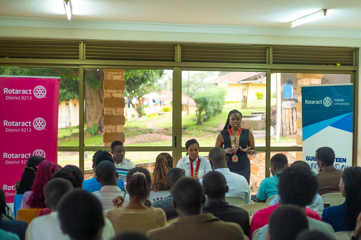 RotaractNdejje's tweet image. It was definitely a beautiful Monday.. Hosting the DRR @AbesageN was such an amazing experience filled. She encouraged us to tell the story that Rotaract is all about. Shining a light on the good things we do.
#DRRVisit #RotaryEyamba 
#Uniteforgood9213
