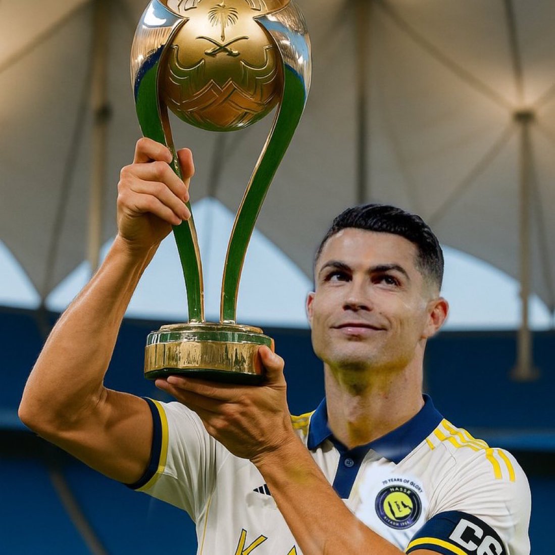 البطوله ذي لاززززم النصر يشيلها .. النصر يحتاج البطوله يحتاج الثقه والفرح باذن الله نفرح هالاسبوع بالذهب 🙏🏾💛💛💛.