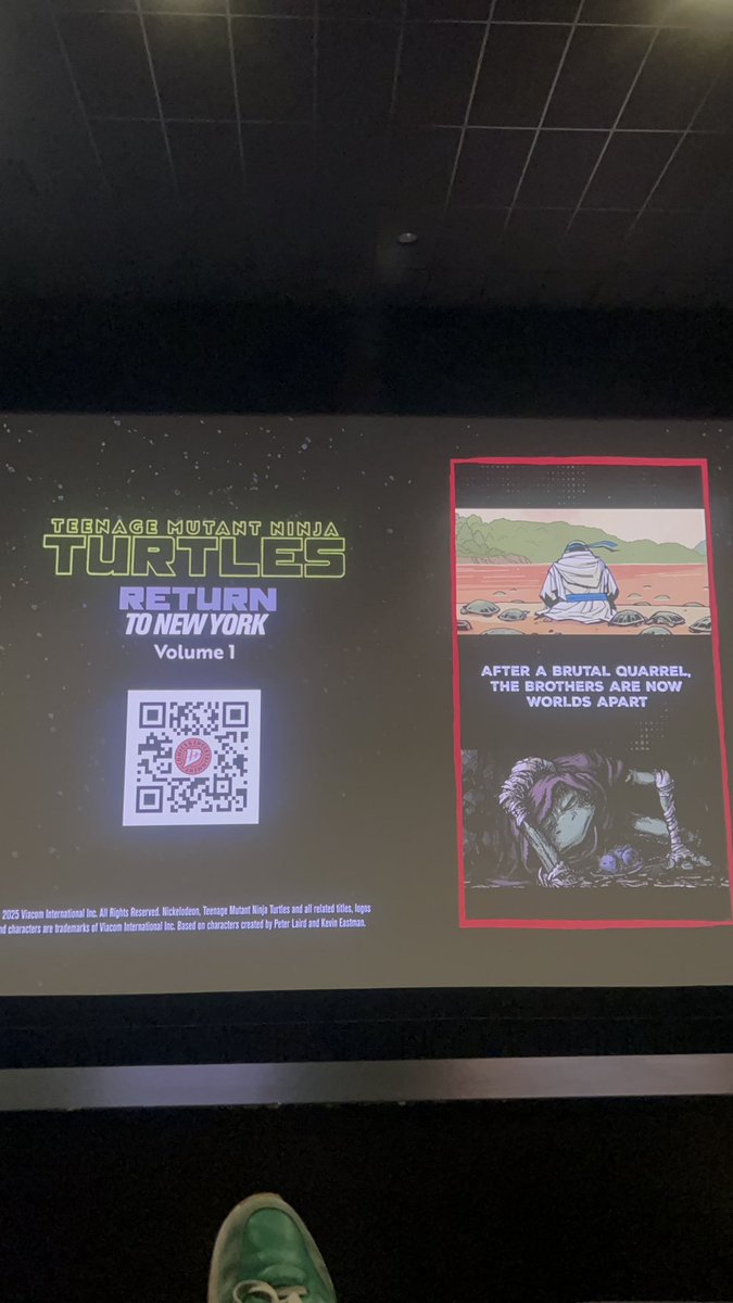 My Monday evening was totally excellent because I saw the 35th anniversary screening for Teenage Mutant Ninja Turtles. I was super stoked to see the ads for TMNT graphic novels before the movie. Well done <a href="/IDWPublishing/">IDW Publishing</a>! Cowabunga!