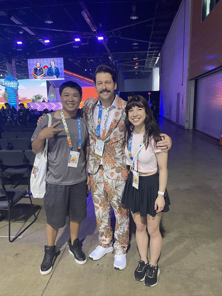 stanleyfishy's tweet image. first worlds event w my bestie (: