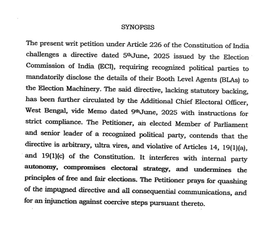 #TMC moves #CalcuttaHC against ECI 

TMC plea seeking a stay on #ECI directive to DMs for names, contacts and photographs of #BoothLevelAgents of all parties. 

Matter to be heard by Justice #AmritaSinha once listed
