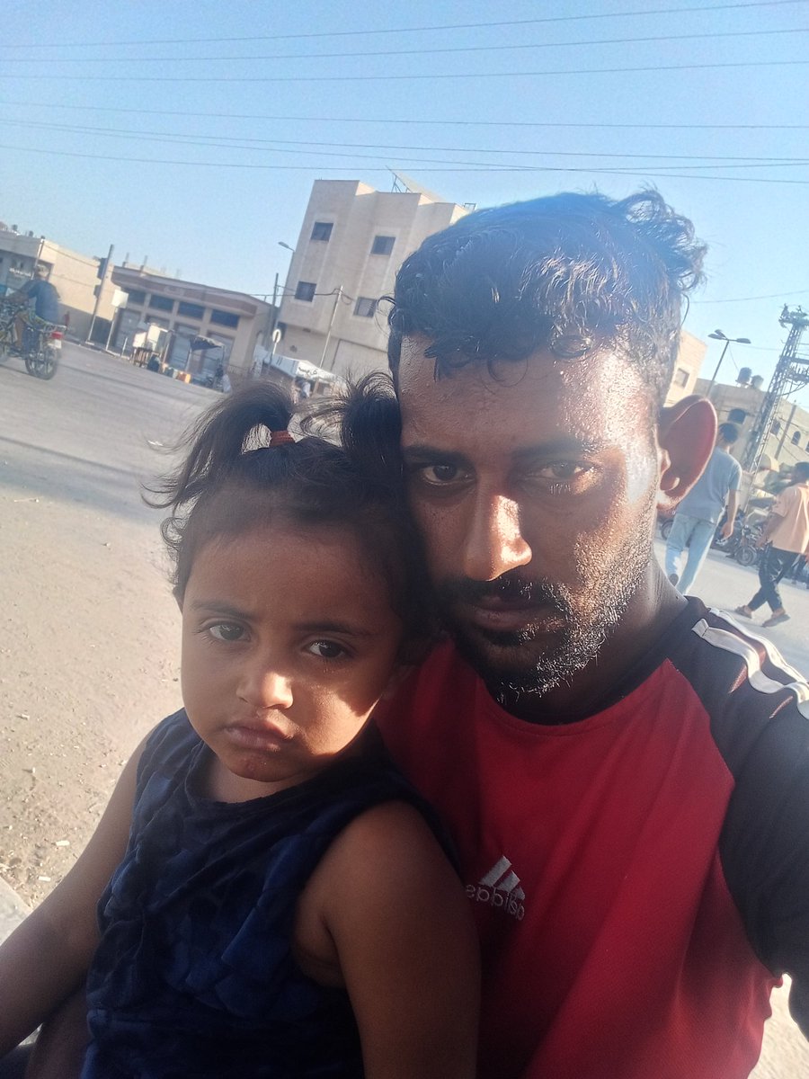 Don't skip, don't ignore. I suffer from severe malnutrition due to lack of food and water. I'm not ashamed to say I'm hungry and want food. I feel like I'm going to faint at any moment.
Help me 😭

If you're scrolling, please leave a dot. It's just a dot
gofund.me/f3c9b468