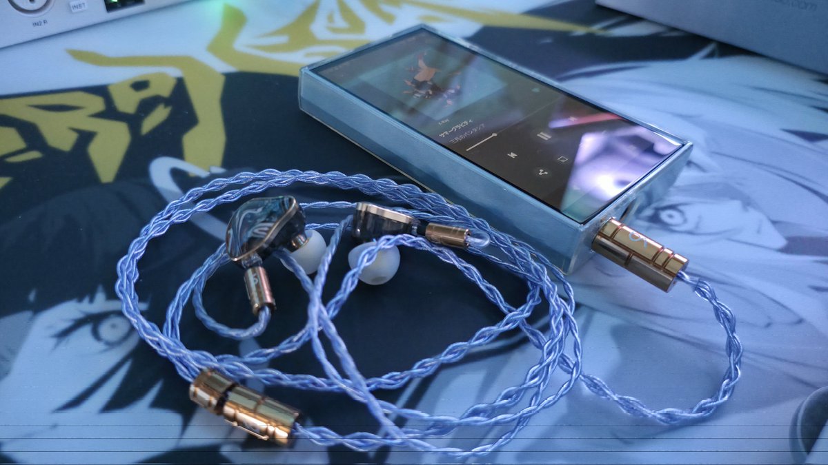 Beat AudioのSilversonicにリケーブルしてたら唐突にDAPが逝って発狂買い替え
お^水色じゃーんとか言ってその場でiBassoのDX180にしたけど、音の感じはM21の方がカチッとしてて好きだったかもしれん