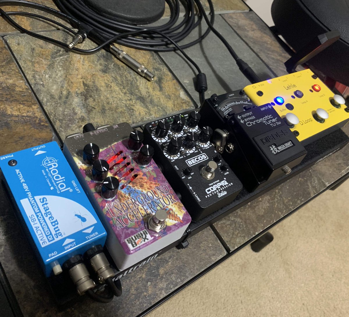 becosfx's tweet photo. #TalkBass の #basspedalboards ✨ Becos CompIQ Stella Pro Compressor MK1 💫 「…これはしばらくこの構成のままで使うトリビュートバンド用のボードです。」 — 📸@FronTowardEnemy
🙏❤️
#becosfx #compiqstella #becosstella #compressorpedal #vcacompressor #basscompressor #guitarcompressor https://t.co/d0oSKEIh0k