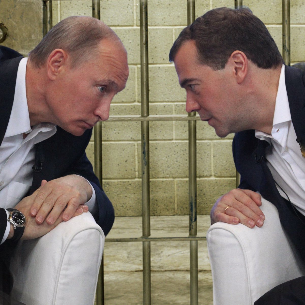 Gregsy_reborn's tweet photo. @MedvedevRussiaE @POTUS The end will be similar. #DenazifyRussia https://t.co/lMvzfwZ9Yx