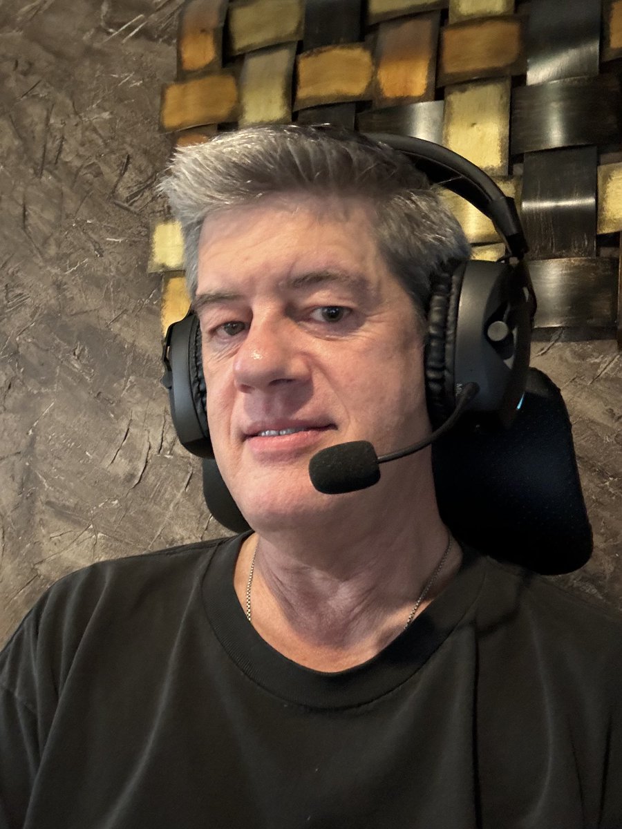 Fun fact:
John Stamos and I were born on this same day 62 years ago.