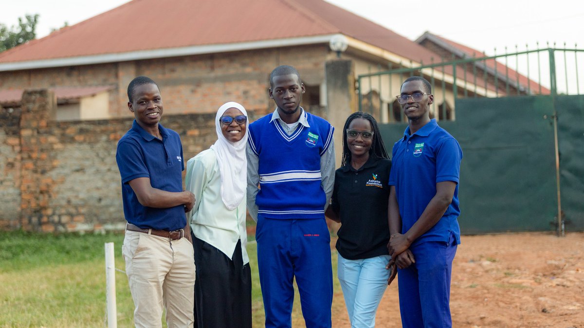 AsinathaF's tweet photo. Watching our Club members not only lead themselves but also inspire and lead others is a true testament to bringing knowledge to life.
📷 _ Kiryowa Baker
#Elevate360 #LeadingSelf #YouthEmpowerment #ConfidenceInAction #TransformationJourney #LeadershipStartsWithin https://t.co/JaWFZP54mz