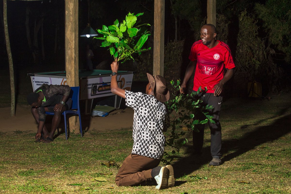 RctKawempe's tweet photo. Crazy people don't sit around wondering if they're nuts ,The truth is you don't know what is going to happen tomorrow. Annually Our club TRF Camp fundraiser we fundraise towards ending polio in the world.We take pride in giving #ServiceWithFun
#ItsTimeToJoinRotaract https://t.co/GyeObMxnwU